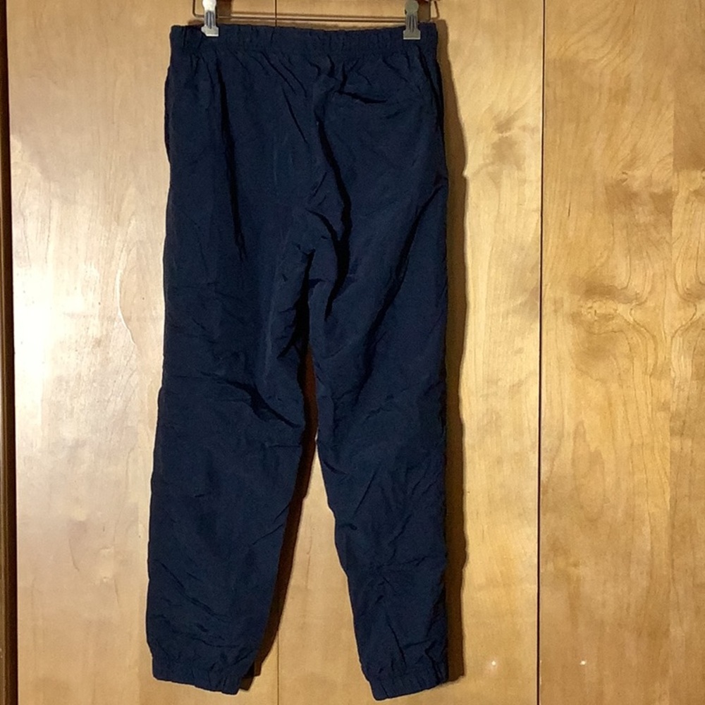 Urban Outfitters navy nylon cargo pants, size medium - Picture 7 of 8